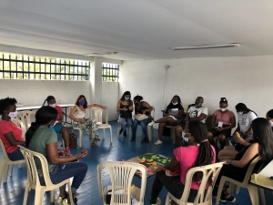 Oportunidades econ&oacute;micas para mujeres j&oacute;venes en sectores populares que viven en contextos de alta violencia en Cali