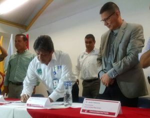Univalle y Alcald&iacute;a de Palmira firman convenio