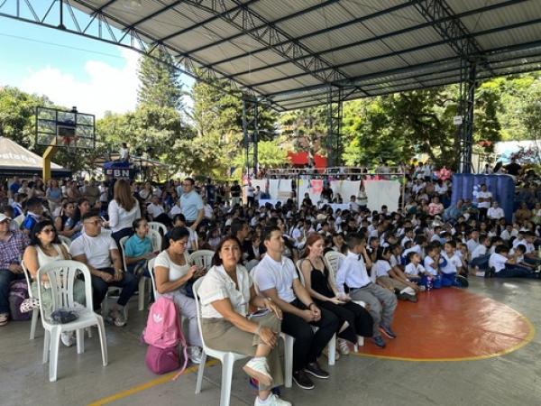 Cuando los libros se vuelven territorio: voces del Festival &ldquo;Libros al Viento&rdquo; en Roldanillo