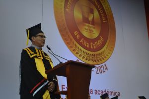 Seguiremos trabajando por la excelencia acad&eacute;mica y por derrotar la violencia, rector Edgar Varela