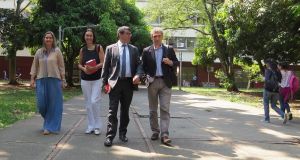 Franceses buscan mejorar cooperaci&oacute;n con Colombia