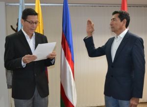 Se posesiona Secretario General