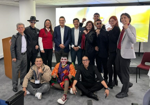 Univalle grad&uacute;a a j&oacute;venes voceros de paz