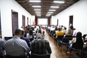 Abri&oacute; Maestr&iacute;a en Filosof&iacute;a en Buga