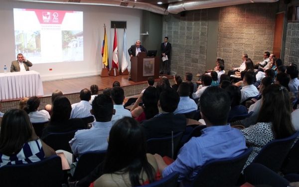 Bienvenida a estudiantes de posgrados de Administraci&oacute;n