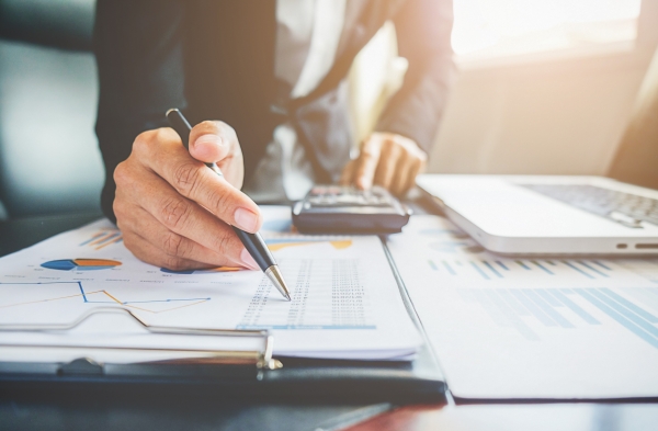 Econom&iacute;a colombiana seguir&aacute; en crisis