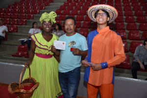 79 A&ntilde;os de historia y compromiso: Univalle rinde homenaje a sus funcionarios