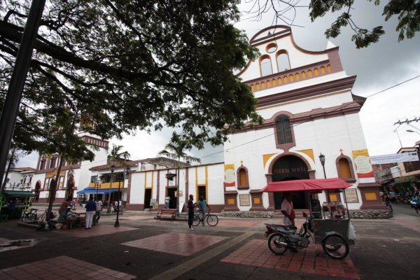 Univalle planea creaci&oacute;n de nodo en Florida