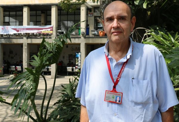 Miembro de N&uacute;mero de la Academia Cient&iacute;fica Colombiana