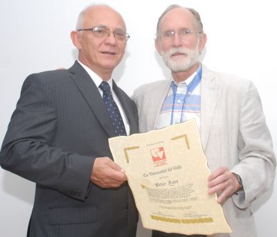 Colombia es un pueblo maravilloso: Nobel de Qu&iacute;mica