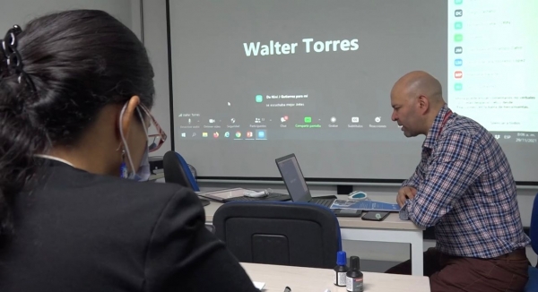 Inici&oacute; curso del Laboratorio Bioanalitics de Univalle