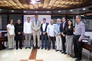 Embajador de Bielorrusia visit&oacute; a Univalle