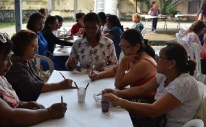 Se fortalece trabajo comunitario de mujeres, en Cali