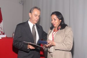 Docente condecorado en la Semana de la Ingenier&iacute;a