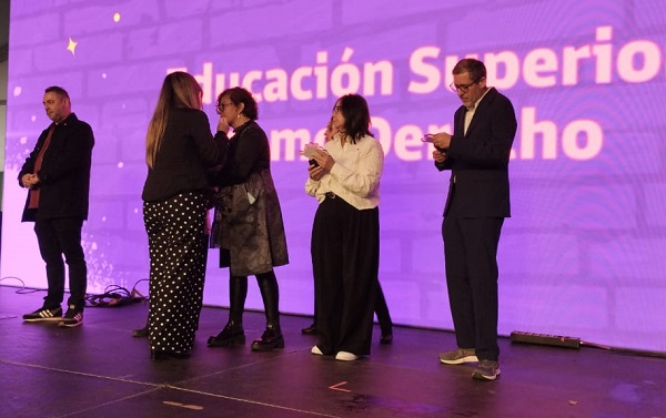 Univalle recibi&oacute; reconocimientos en la Noche de la Excelencia 2024