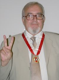 Alain Chanlat recibir&aacute; Doctorado Honoris Causa en Administraci&oacute;n