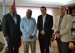 Embajador de Cuba visita la Universidad del Valle