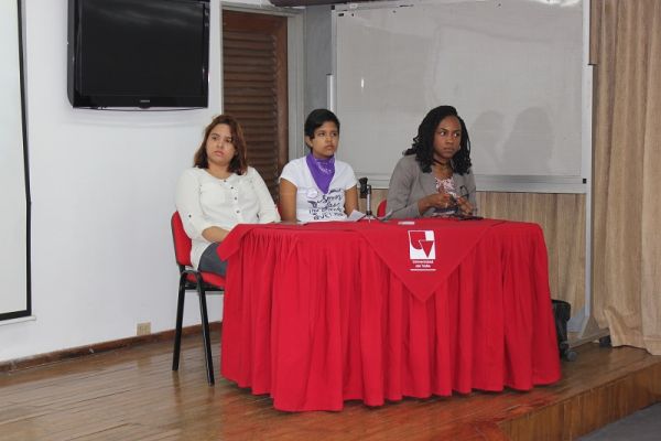 La paz se hace incluyendo a las mujeres y a la comunidad LGTB