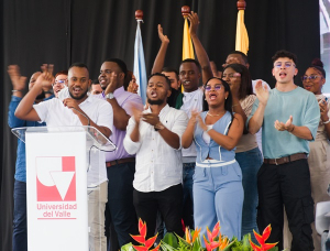 Le cumplimos a Buenaventura