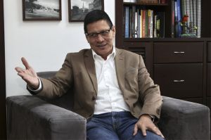 &ldquo;Univalle ha dejado de estar encerrada en ella misma&rdquo;: rector &Eacute;dgar Varela