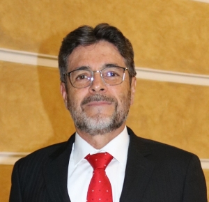 Promover la investigaci&oacute;n en las sedes regionales, uno de los retos del nuevo vicerrector de investigaciones