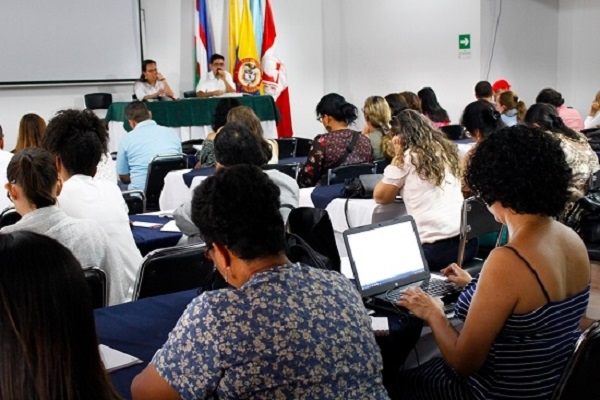 Estrategias Pedag&oacute;gicas en Contextos de Ciudad
