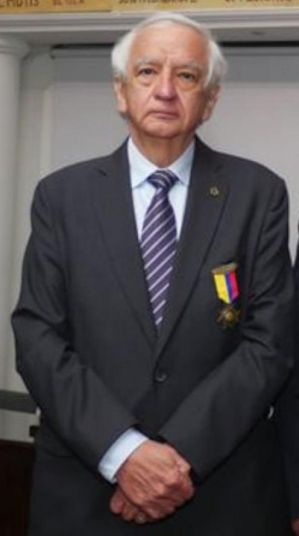 Egresado de Univalle, nuevo presidente de la Academia Nacional de Medicina de Colombia