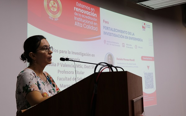 Profesora, &uacute;nica latinoamericana en Selecci&oacute;n internacional sobre investigaci&oacute;n cient&iacute;fica en salud