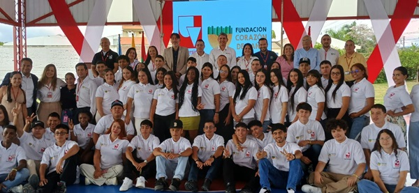 Tulu&aacute; y Cartago: primera generaci&oacute;n de estudiantes en Agroindustria