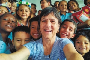 Margarita Londo&ntilde;o V&eacute;lez: entre bloqueos, p&eacute;rdidas y escritura