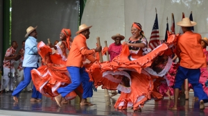El Grupo Carmen L&oacute;pez cumple 50 a&ntilde;os &ldquo;Dejando huella por el mundo&rdquo;