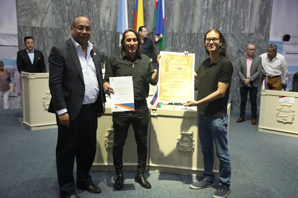 Concejo de Cali entrega reconocimiento al FIURA