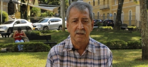 &acute;Razones particulares&acute;, el nuevo libro de Hern&aacute;n Toro