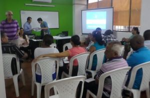 Con asesoria de Universidad, l&iacute;deres priorizan temas de planes de desarrollo