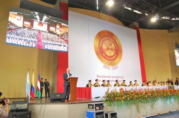 &ldquo;Todo lo que he conseguido se lo debo a Univalle&rdquo; Presidente de Organizaci&oacute;n Carvajal.