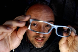 Reconocido investigador de la lectura y la escritura, visita Univalle