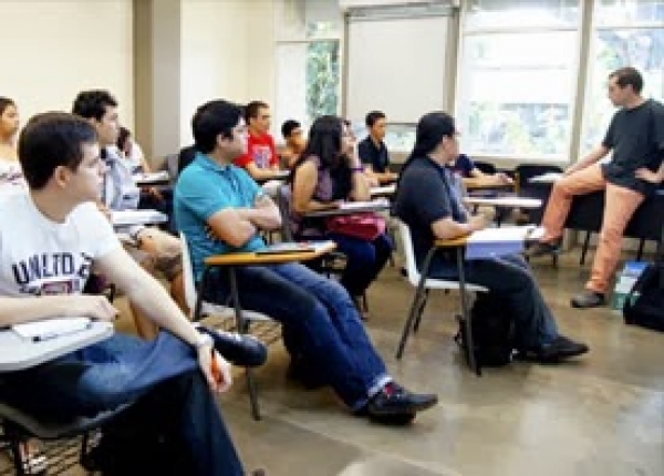 Comienza Curso de Alem&aacute;n para la postulaci&oacute;n a la Beca J&oacute;venes Ingenieros
