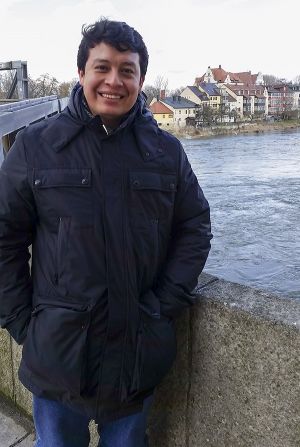 F&iacute;sico realiza cotutela doctoral Colombia-Alemania