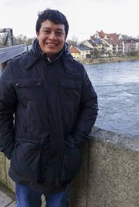 F&iacute;sico realiza cotutela doctoral Colombia-Alemania