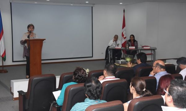 Encuentro sobre internacionalizaci&oacute;n de posgrados