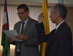 Se posesion&oacute; director de la Sede Yumbo