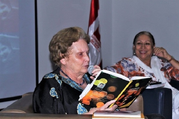 La literatura de Carmi&ntilde;a Navia