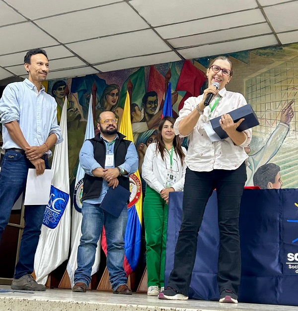 Profesora, premiada por su trabajo en entomolog&iacute;a
