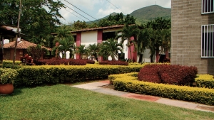 Pares acad&eacute;micos visitaron sede Yumbo