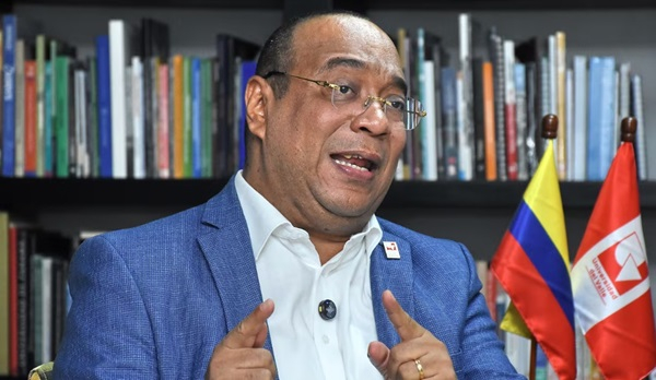 &ldquo;La Universidad del Valle es v&iacute;ctima de su propio &eacute;xito&rdquo;: Guillermo Murillo, rector de la instituci&oacute;n