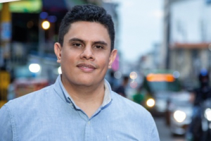 Gabriel Rodr&iacute;guez en Viernes de Letras