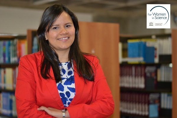 Egresada recibe 'Premio L&rsquo;oreal-Unesco' para las mujeres en la Ciencia