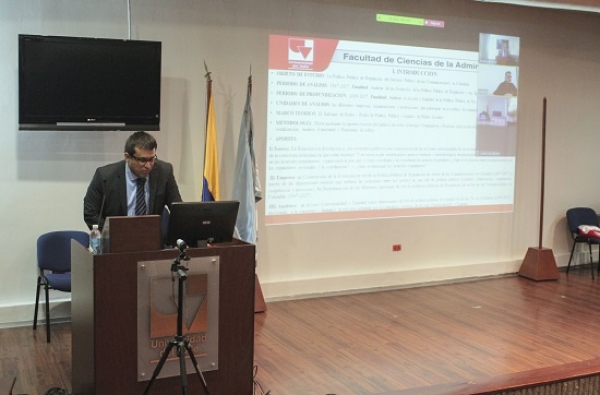 Profesor recibe Menci&oacute;n de Tesis Meritoria por su investigaci&oacute;n doctoral