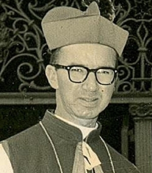 Homenaje a monse&ntilde;or Valencia Cano, en la Sede Pac&iacute;fico