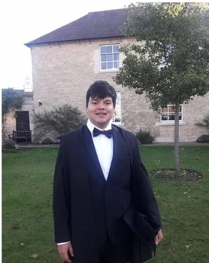 Egresado curs&oacute; Maestr&iacute;a en la Universidad de Oxford